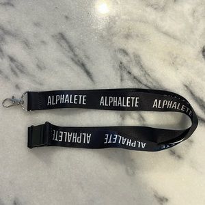 Alphalete black landyard